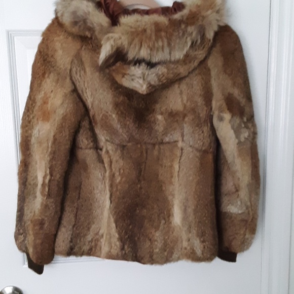 Fur coat with hood/ labor day sale - Picture 3 of 4